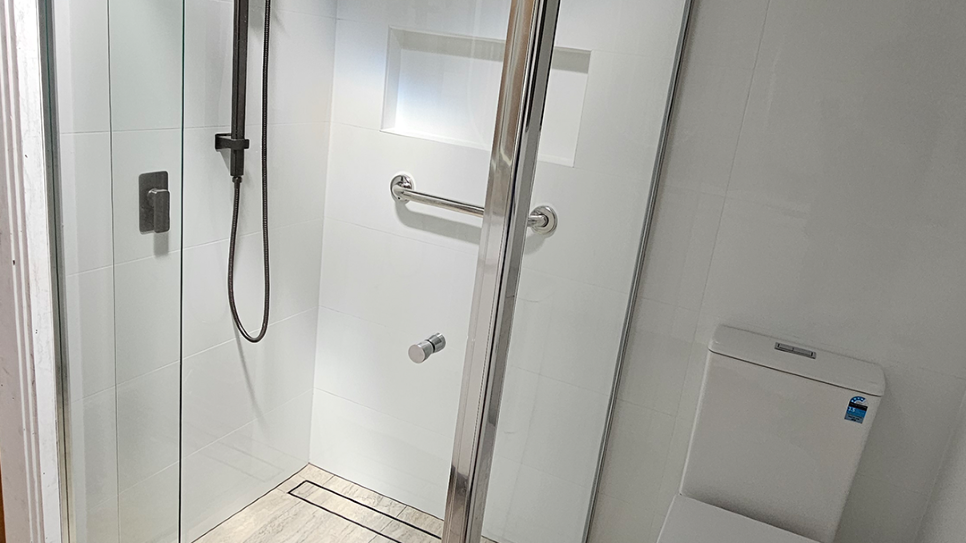 potrait_0006_20241030_133702-1-(1)-(1)